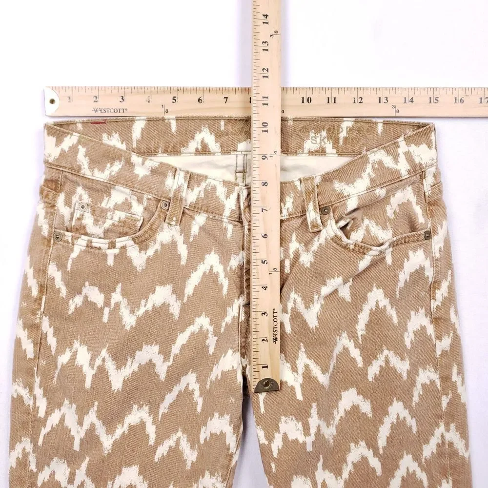 7 For All‎ Mankind Cropped Skinny Jeans Beige White Ikat Print 27 Stretch Denim - Picture 8 of 9